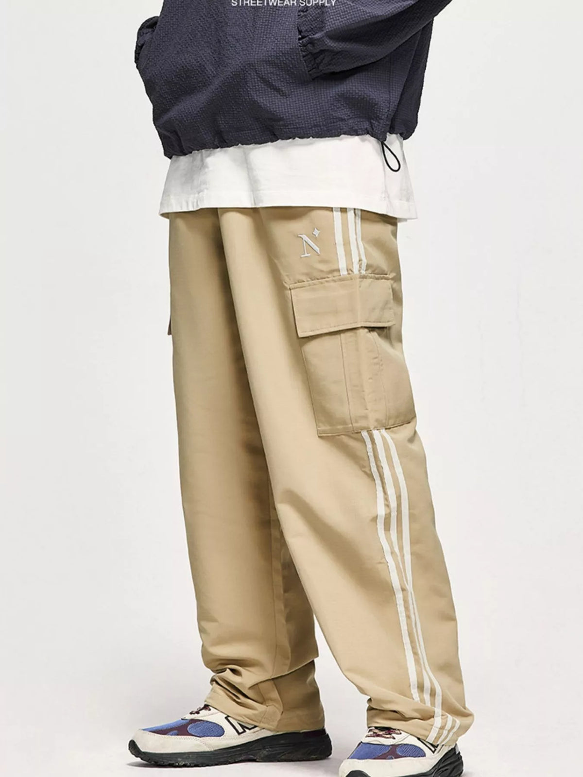 Men's Side Striped Wide Leg Cargo Pants, view 6