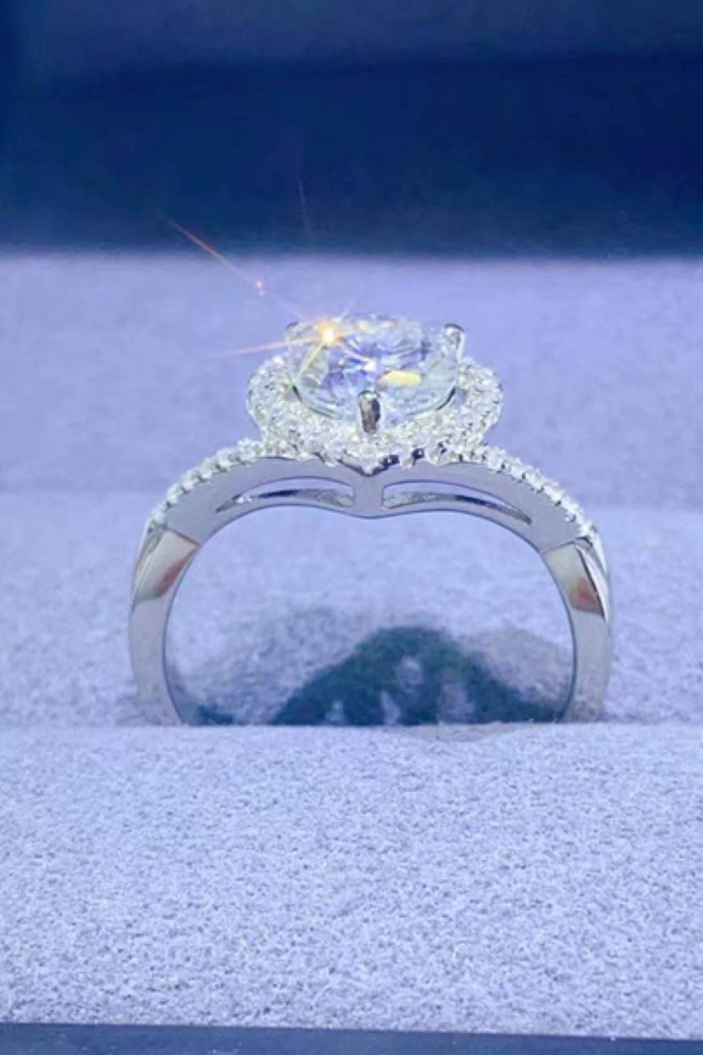 Adored 1 Carat Moissanite 925 Sterling Silver Heart Ring - Lilixa.store