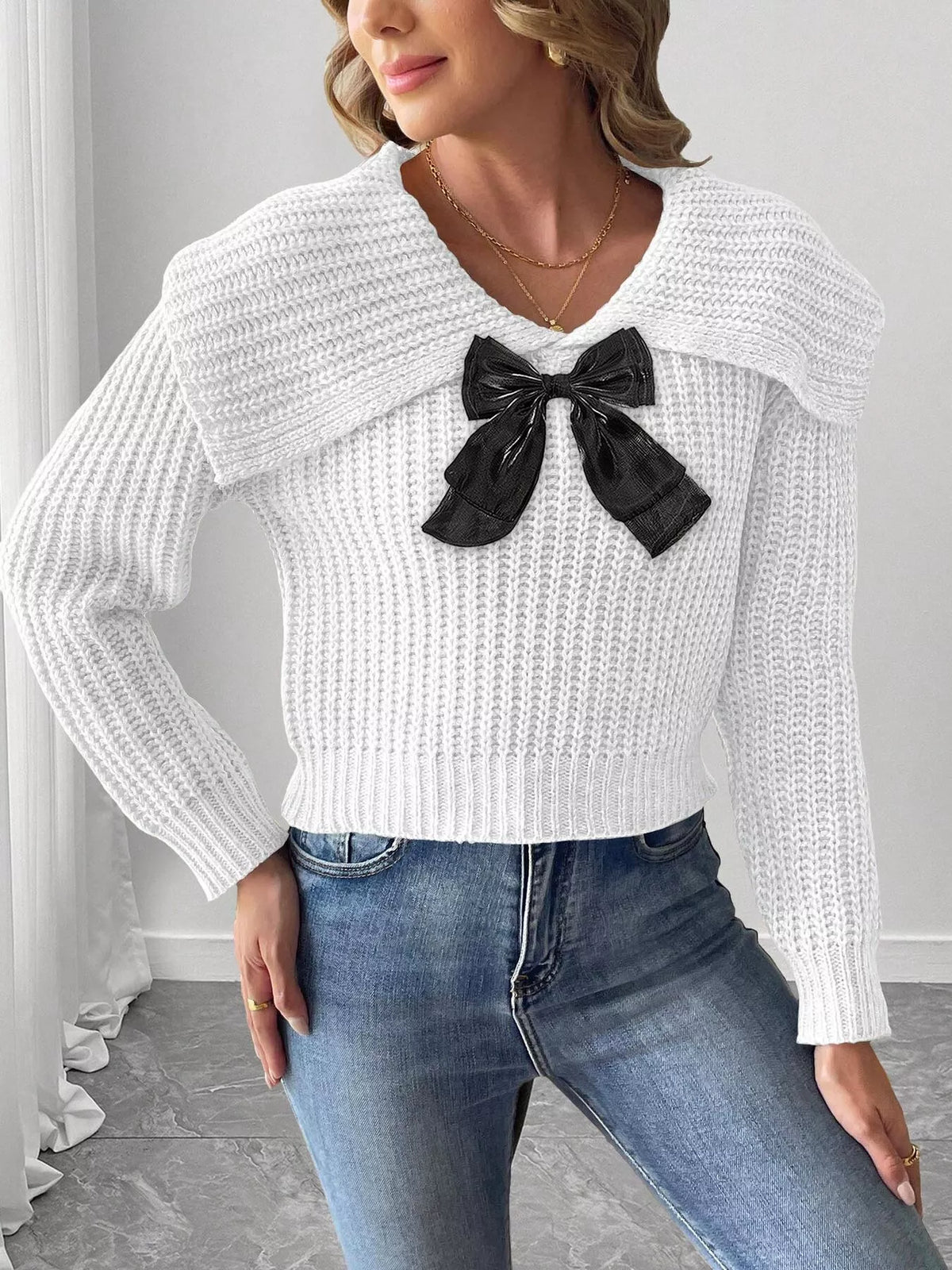 Contrast Bow Long Sleeve Sweater