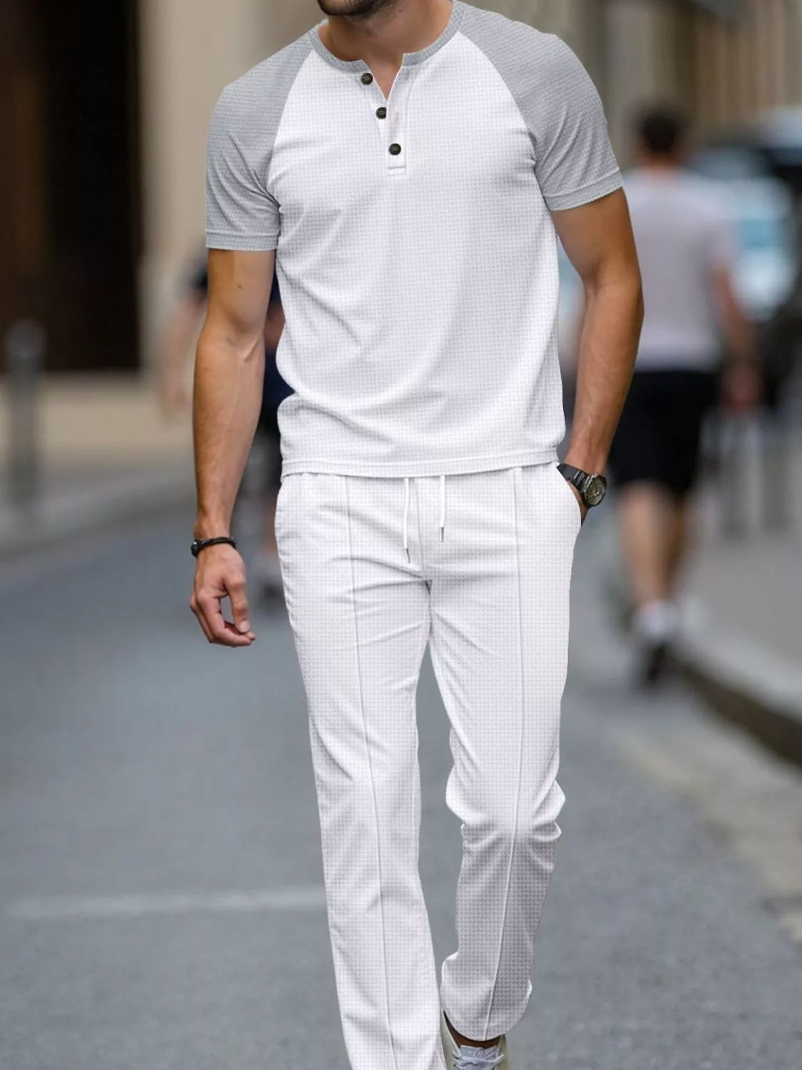 Men's Full Size Casual Two-Tone Raglan Sleeve Tee and Pants Set Plus Size - Lilixa.store