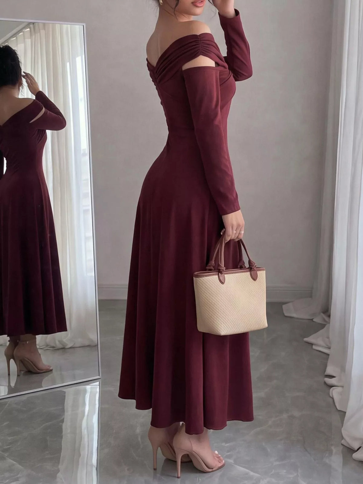 Off-Shoulder Long-Sleeve Maxi Dress - Lilixa.store