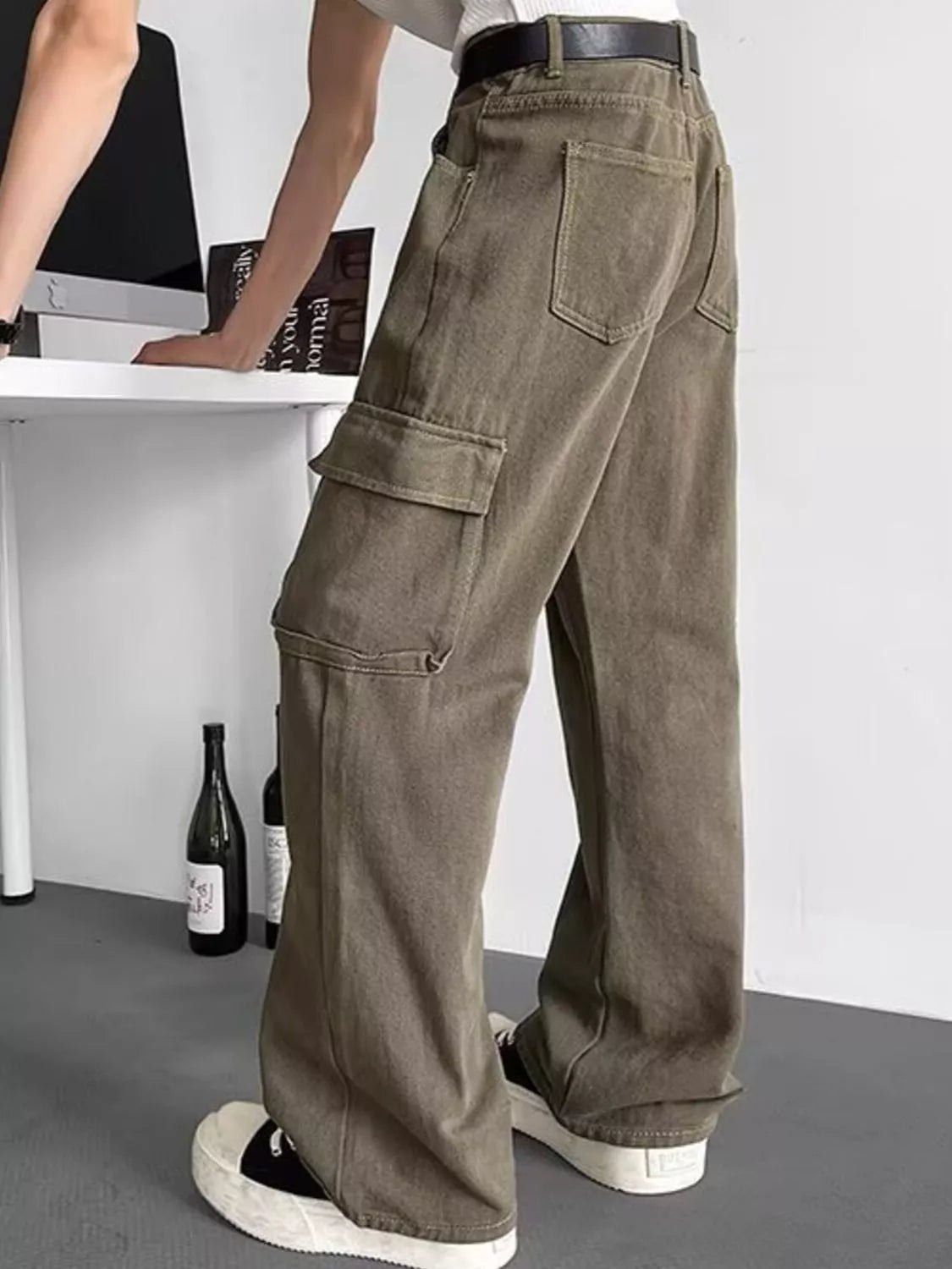Men's Plus Size Loose Fit Cargo Pants in Olive Brown, view 3