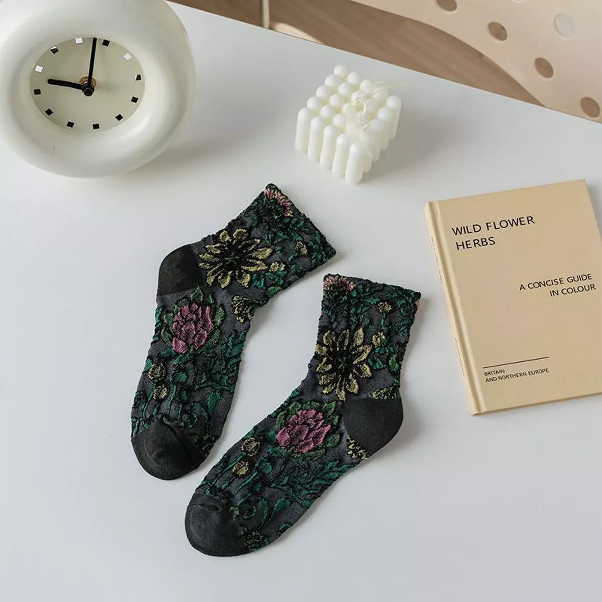 Floral Jacquard Crew Socks - Lilixa.store
