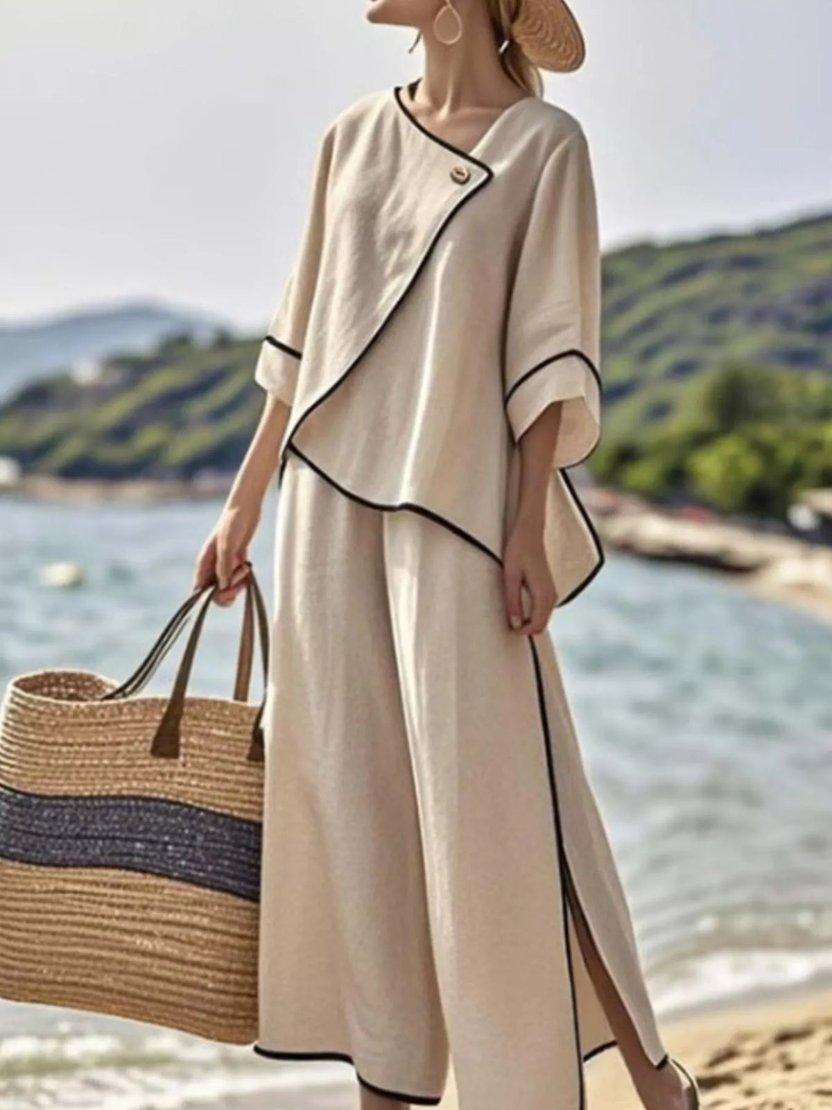 Full Size Contrast Trim Top and Wide Leg Pants Set Plus Size - Lilixa.store