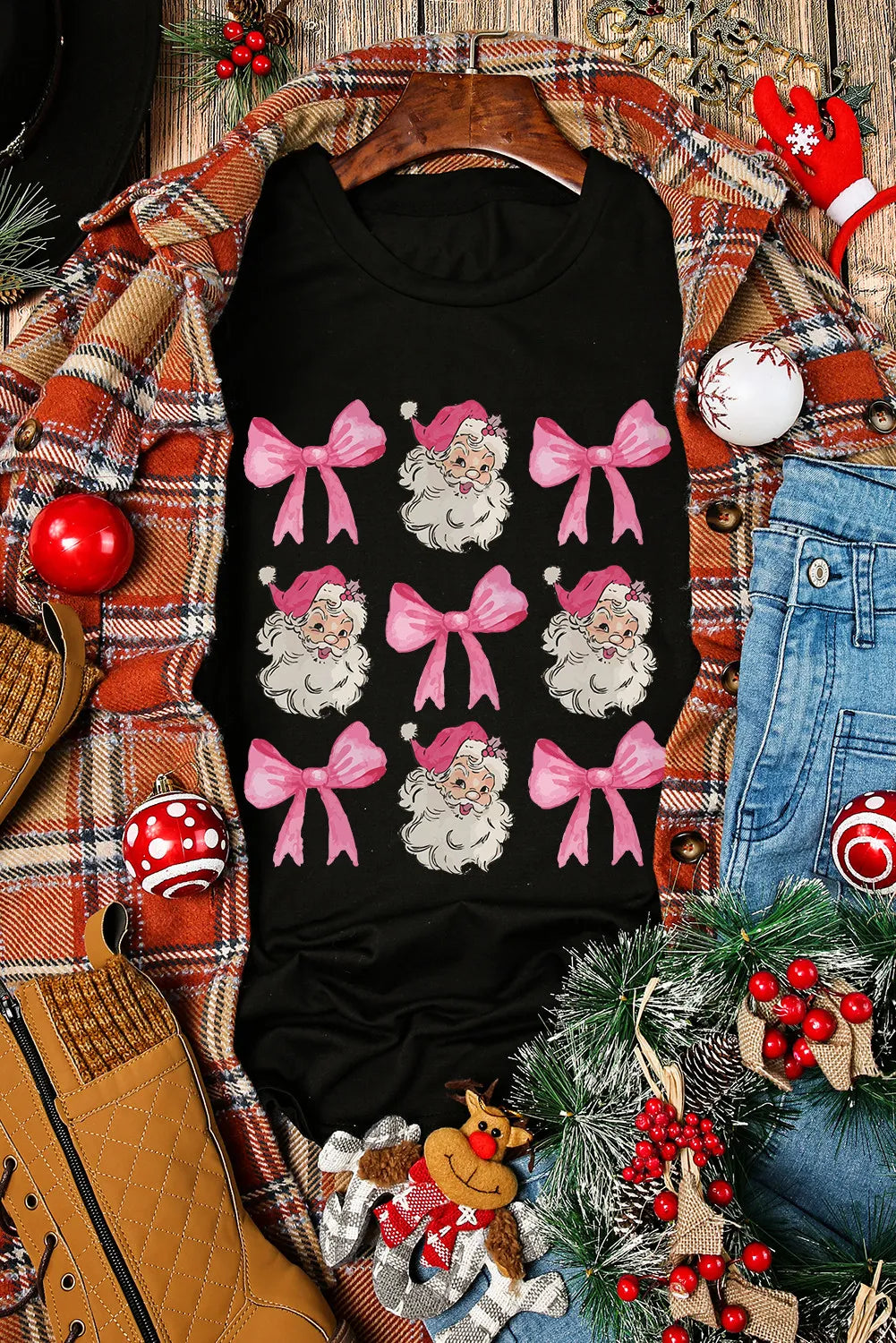 Santa & Bow Graphic Round Neck Short Sleeve T-Shirt - Lilixa.store