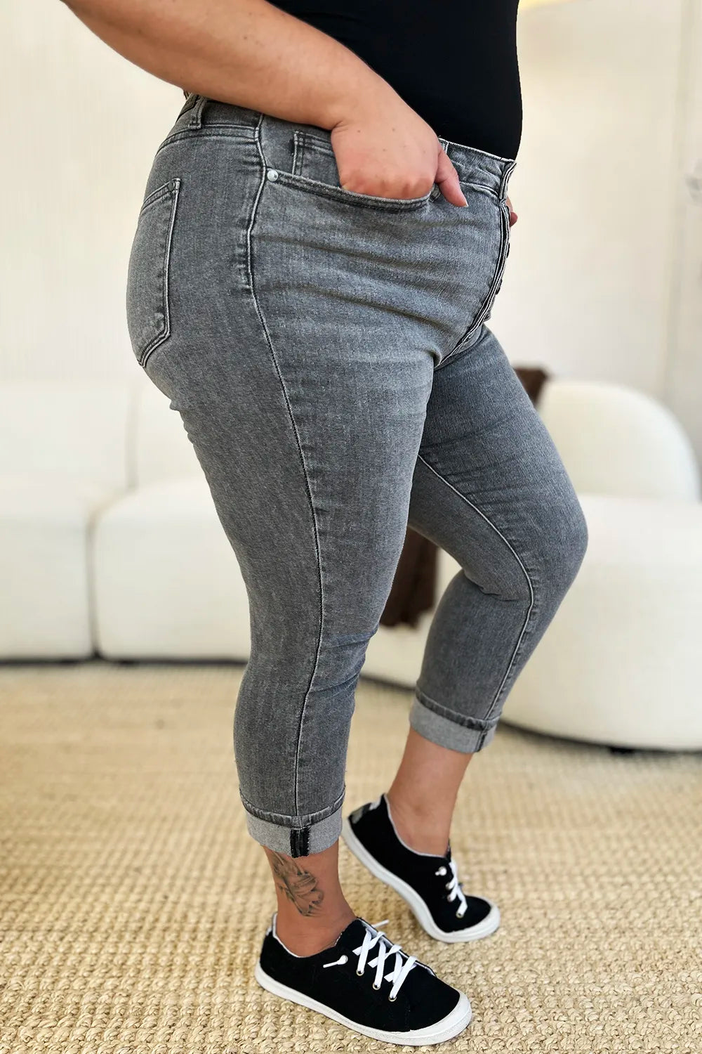 Judy Blue Full Size Button Fly High Waist Cuffed Capris - Lilixa.store