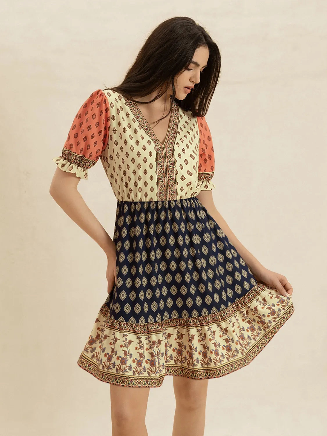 Printed V-Neck Short Sleeve Dress in Tan