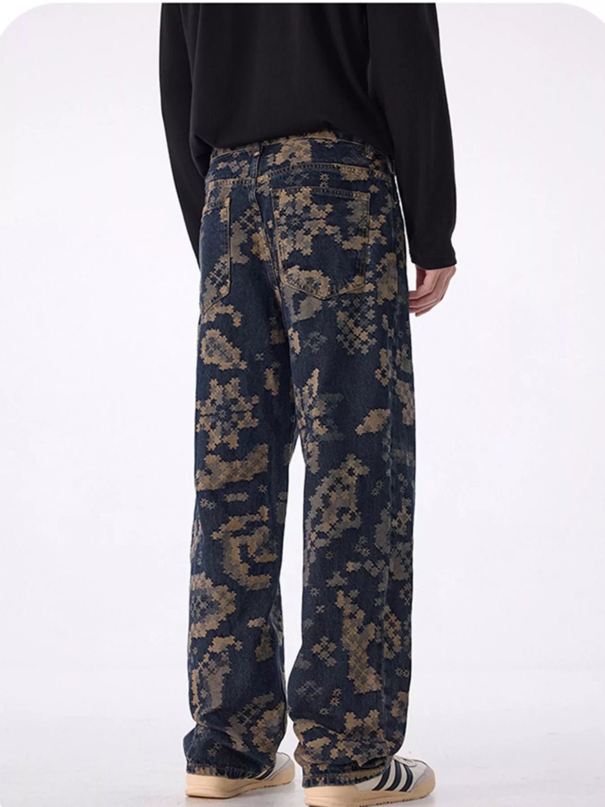 Men's Printed Wide Leg Cargo Pants in Navy, view 6