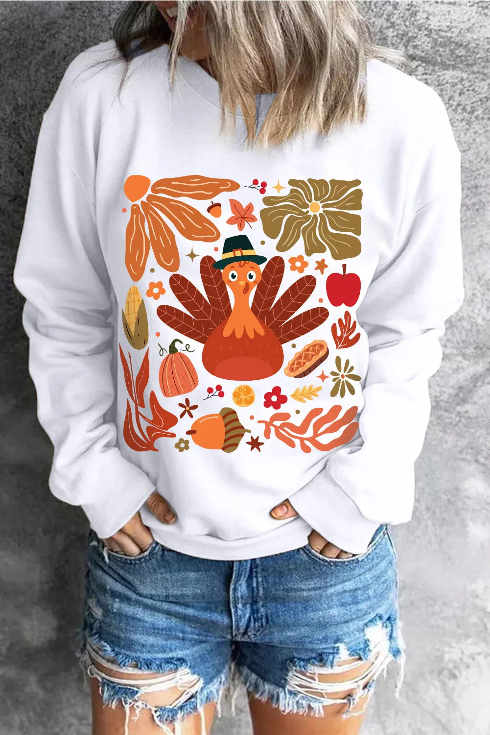 Graphic Round Neck Long Sleeve Sweatshirt in White