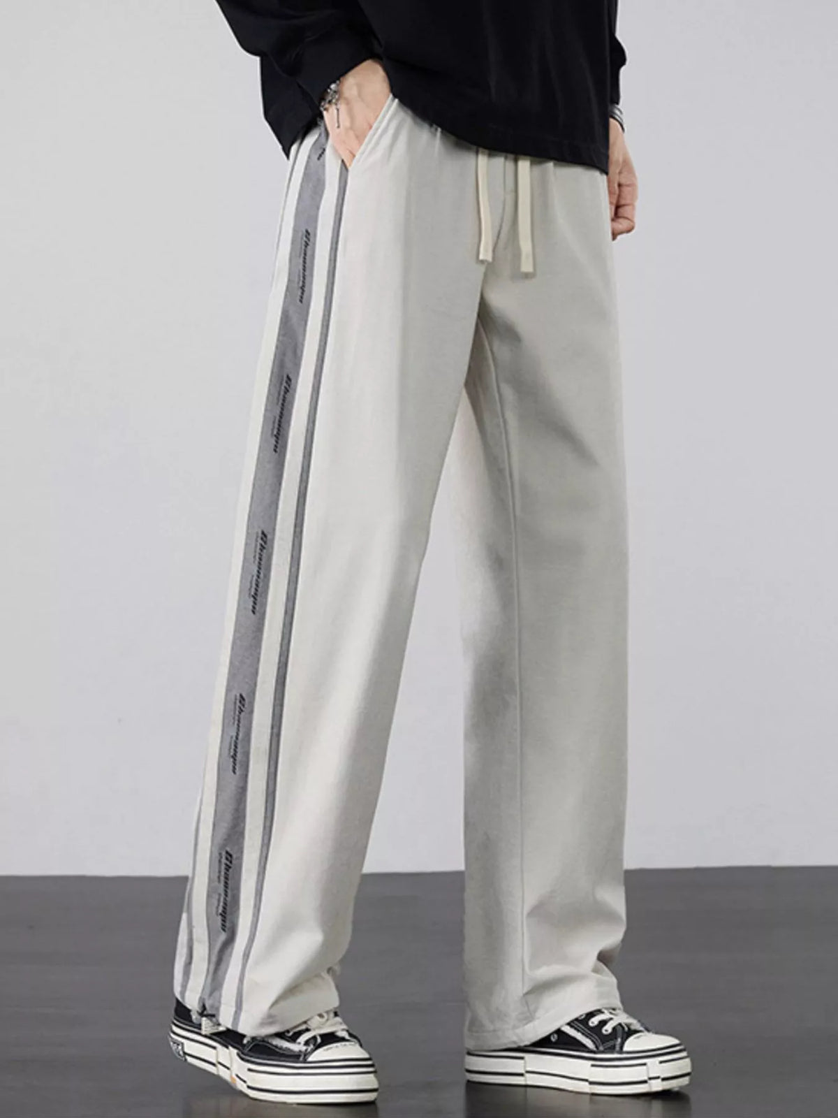 Men's Plus Size Striped Side Loose Fit Casual Pants in Light Gray