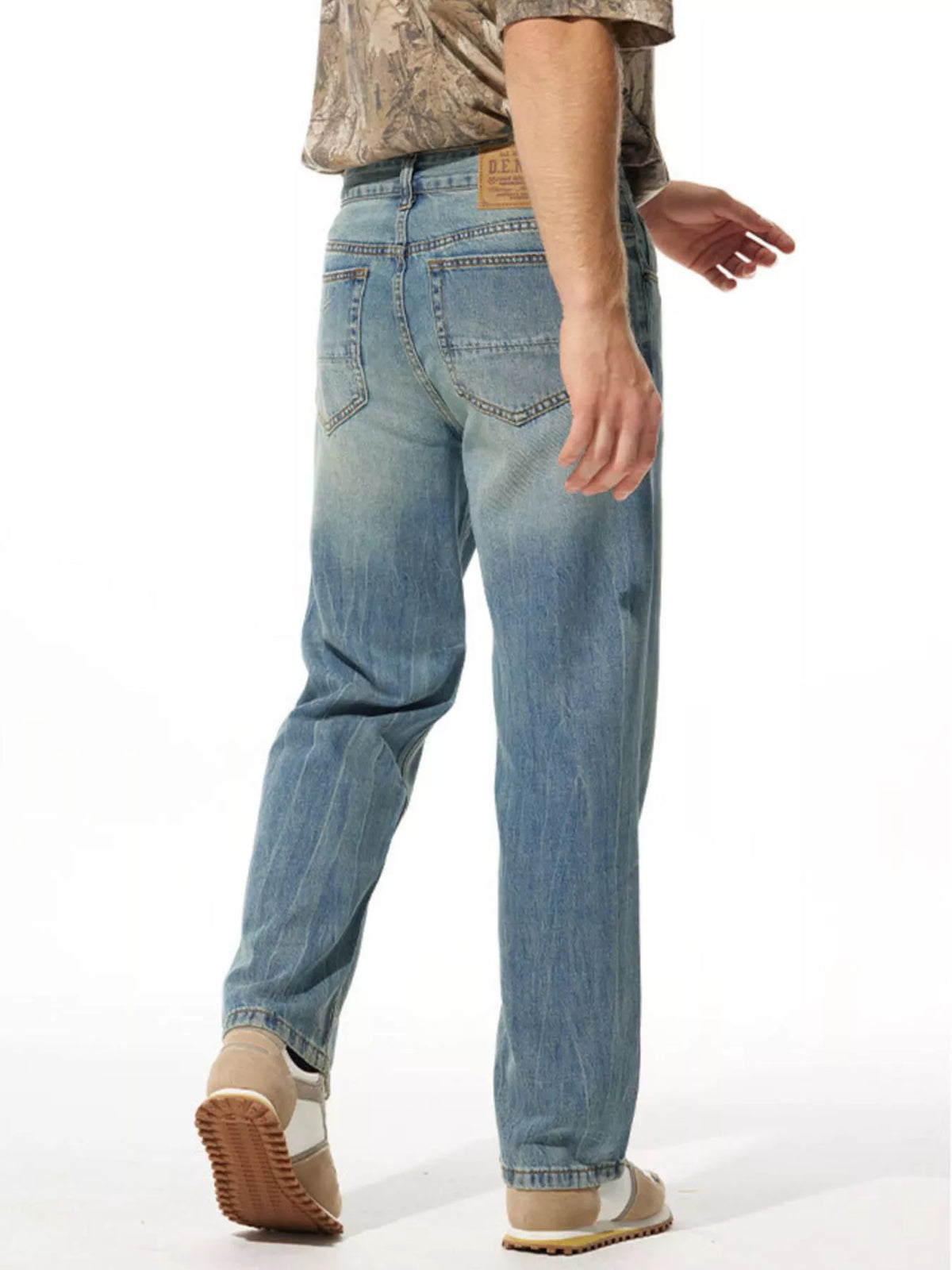Men's Relaxed Fit Vintage Wash Pants in Light Blue, view 6