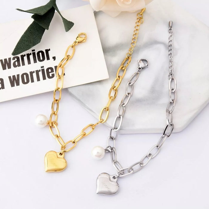 Heart Charm Pearl Accent Chain Bracelet in Silver