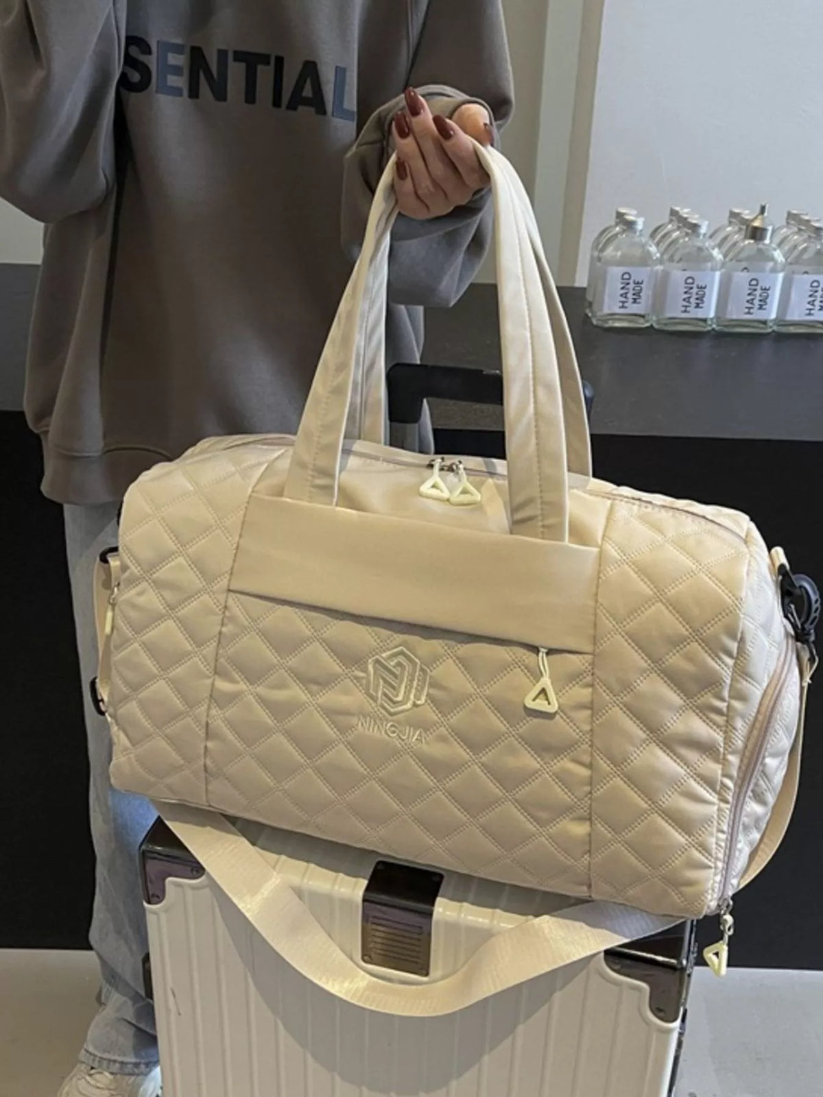 Quilted Duffel Bag with Adjustable Strap - Lilixa.store
