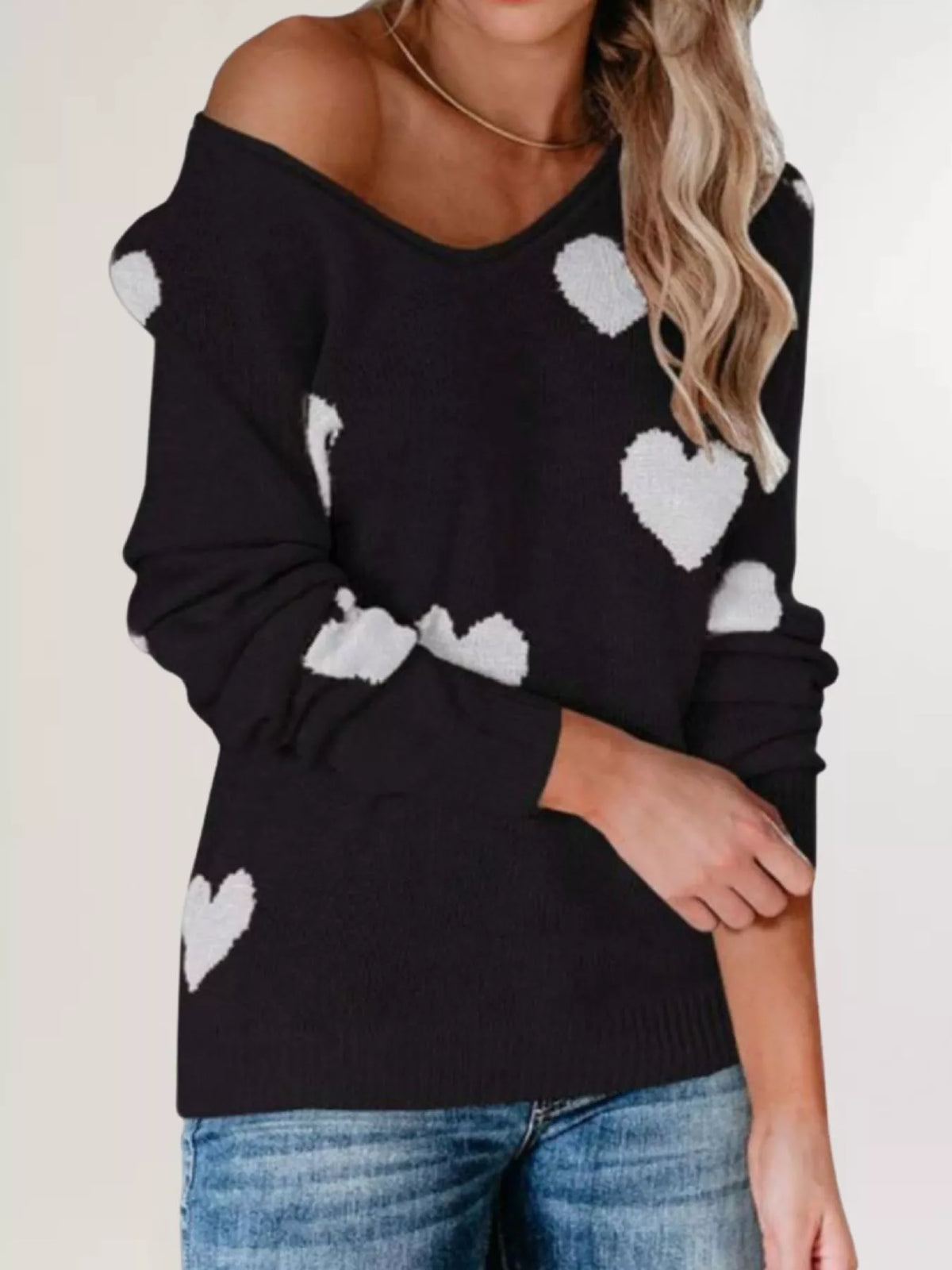 Heart Pattern V-Neck Sweater