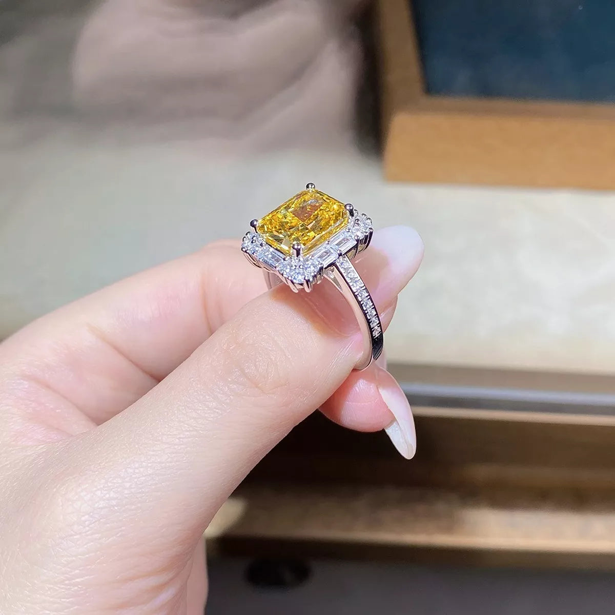 925 Sterling Silver Zircon Geometric Ring