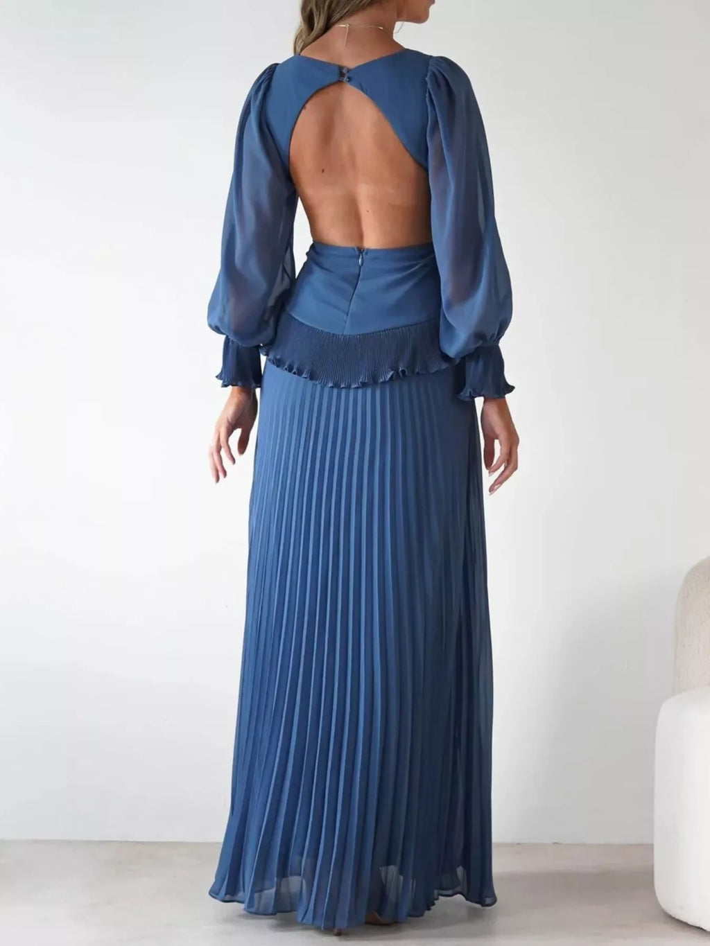 Backless Pleated Long Sleeve Maxi Dress - Lilixa.store