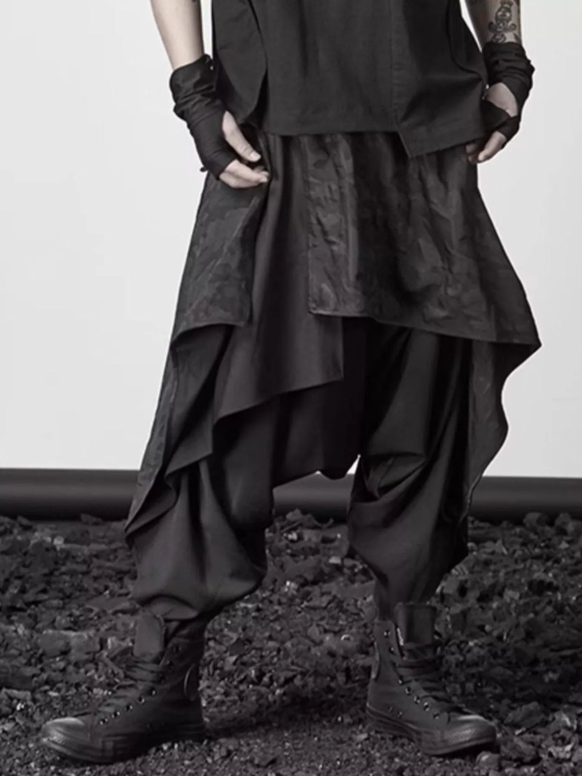 Men's Plus Size Asymmetrical Layered Harem Pants in Black