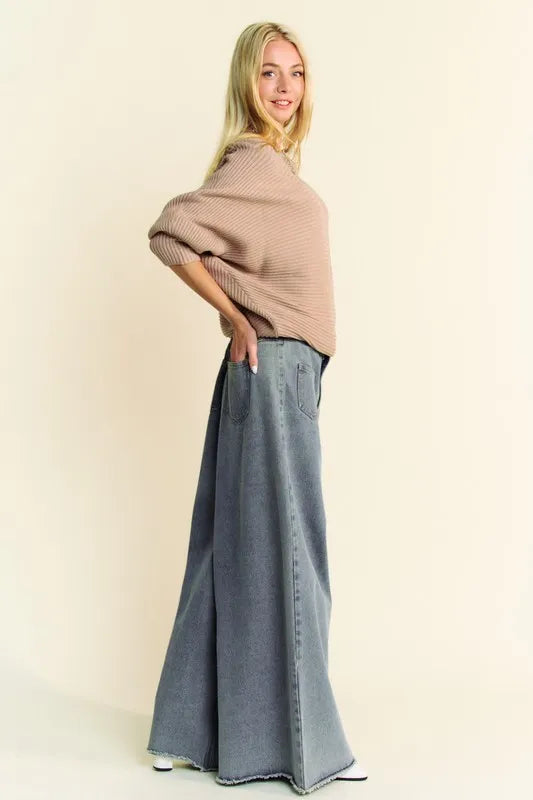 Davi & Dani Round Neck Batwing Sleeve Sweater - Lilixa.store
