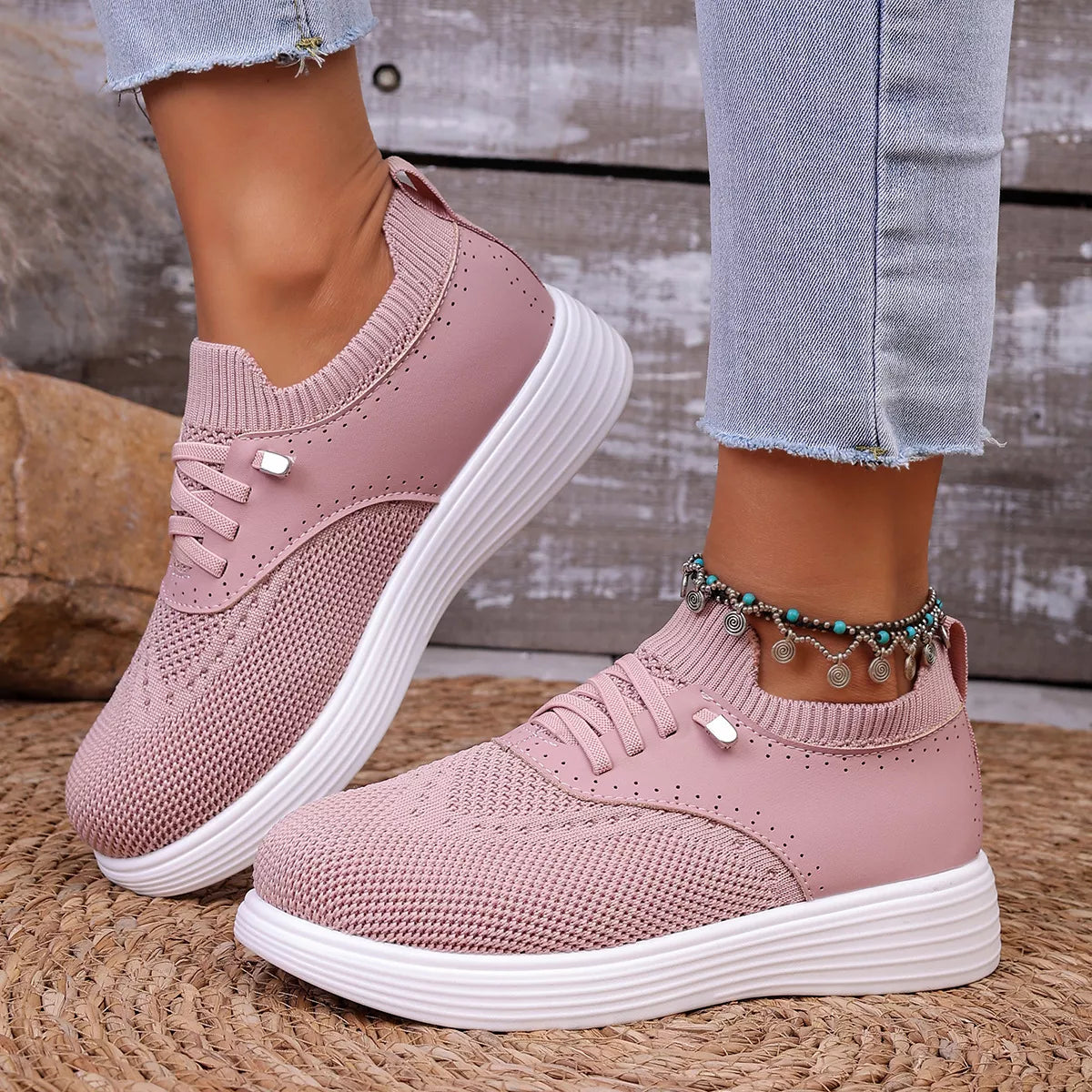 Round Toe Lace Up Sneakers - Lilixa.store