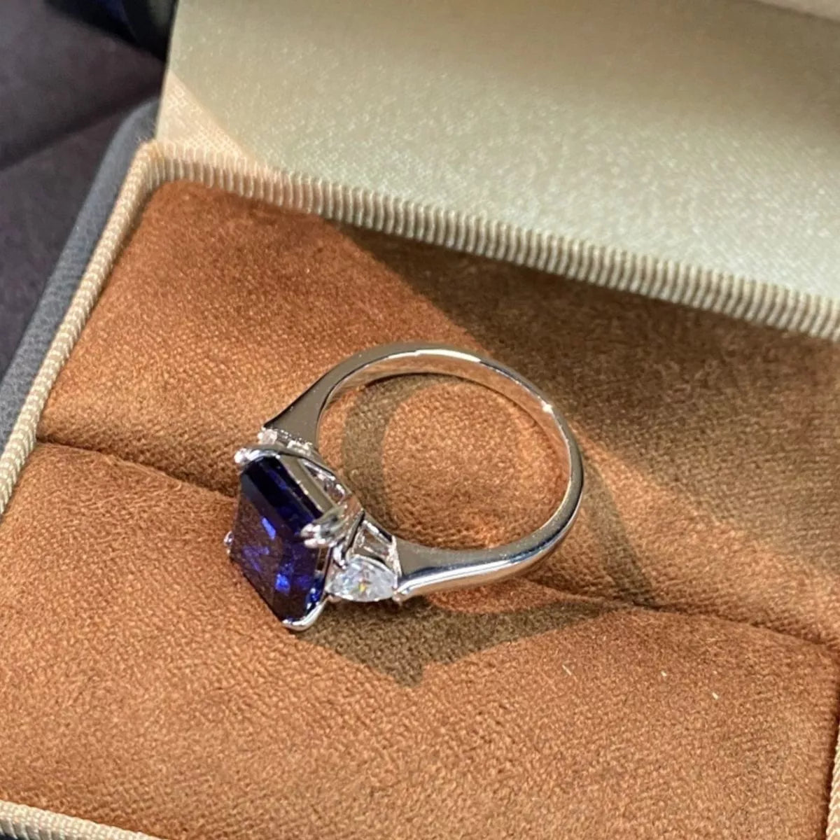 925 Sterling Silver Sapphire Geometric Ring