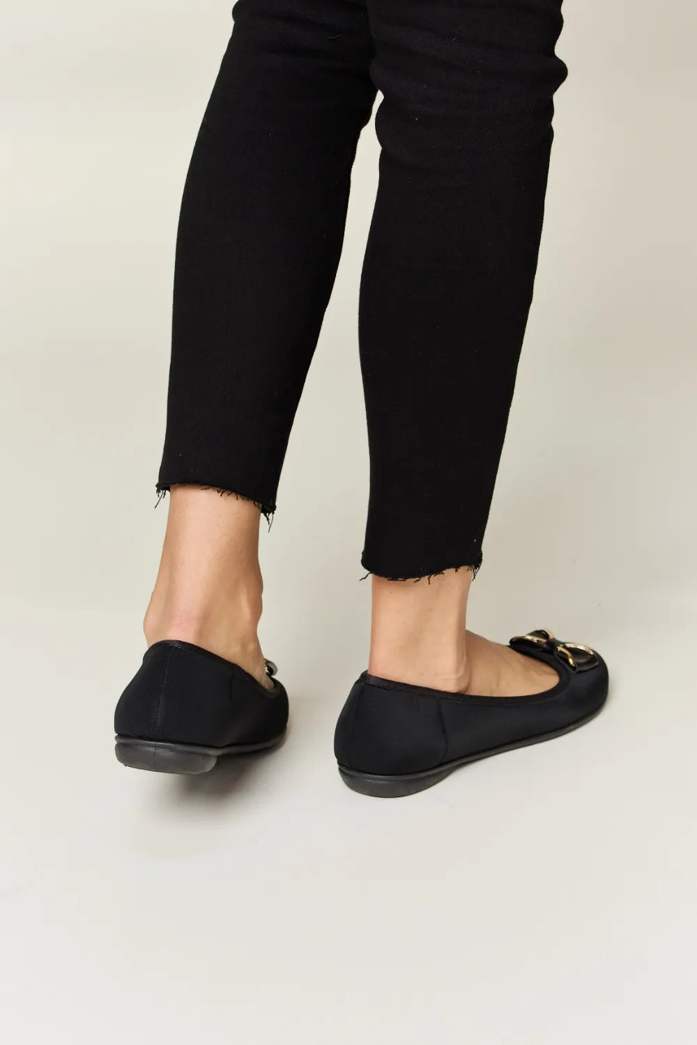Forever Link Metal Buckle Flat Loafers - Lilixa.store