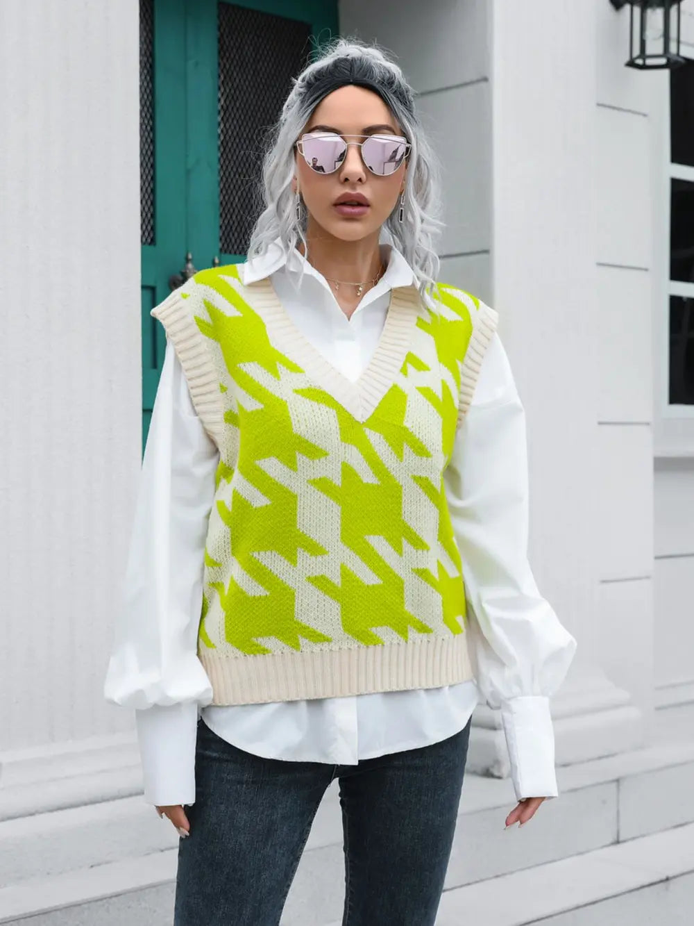 Houndstooth V-Neck Sweater Vest in Lime