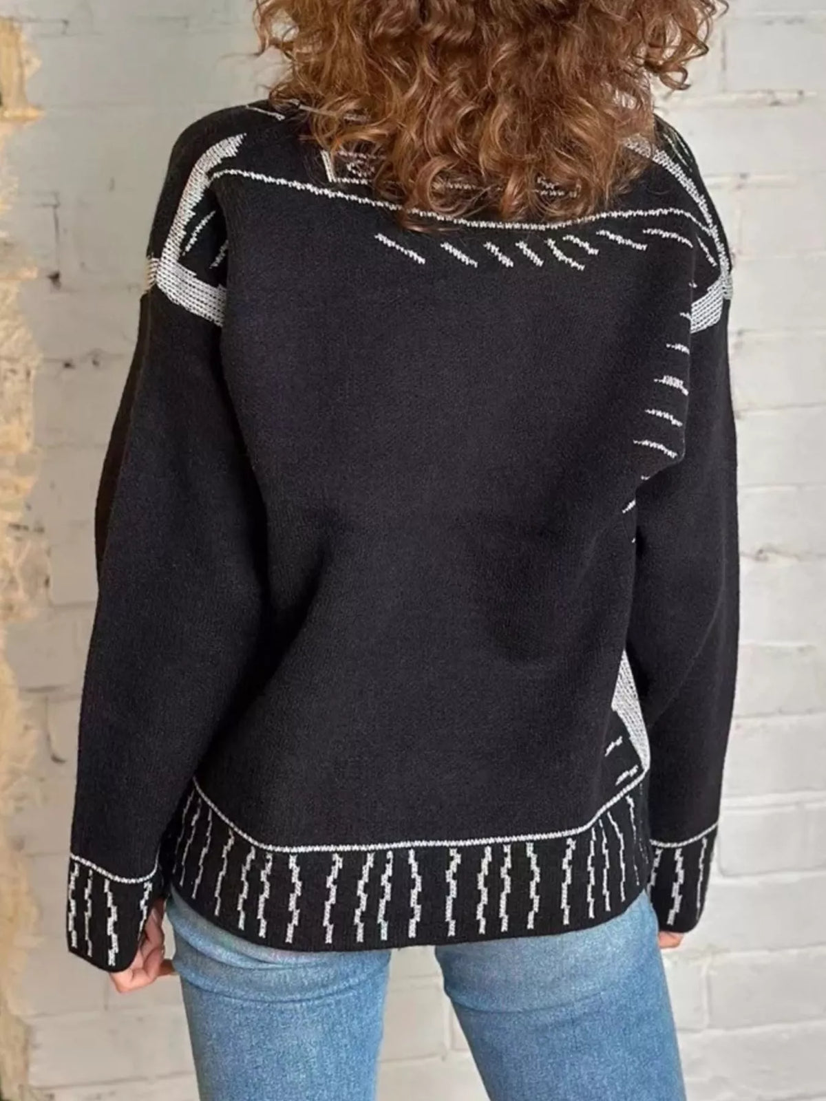 Contrast Graphic V-Neck Button-Down Cardigan - Lilixa.store