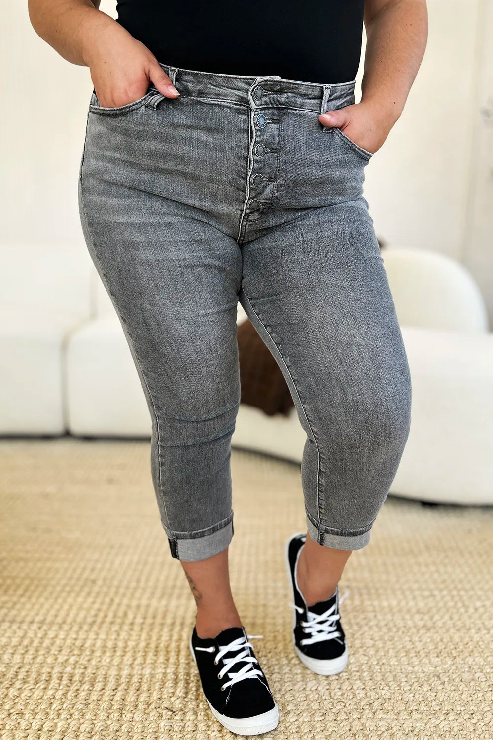 Judy Blue Full Size Button Fly High Waist Cuffed Capris - Lilixa.store
