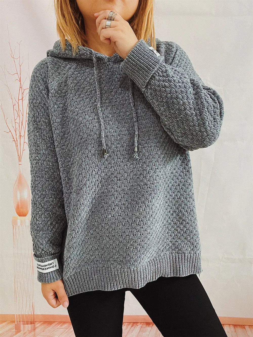 Drawstring Long Sleeve Hooded Sweater in Charcoal
