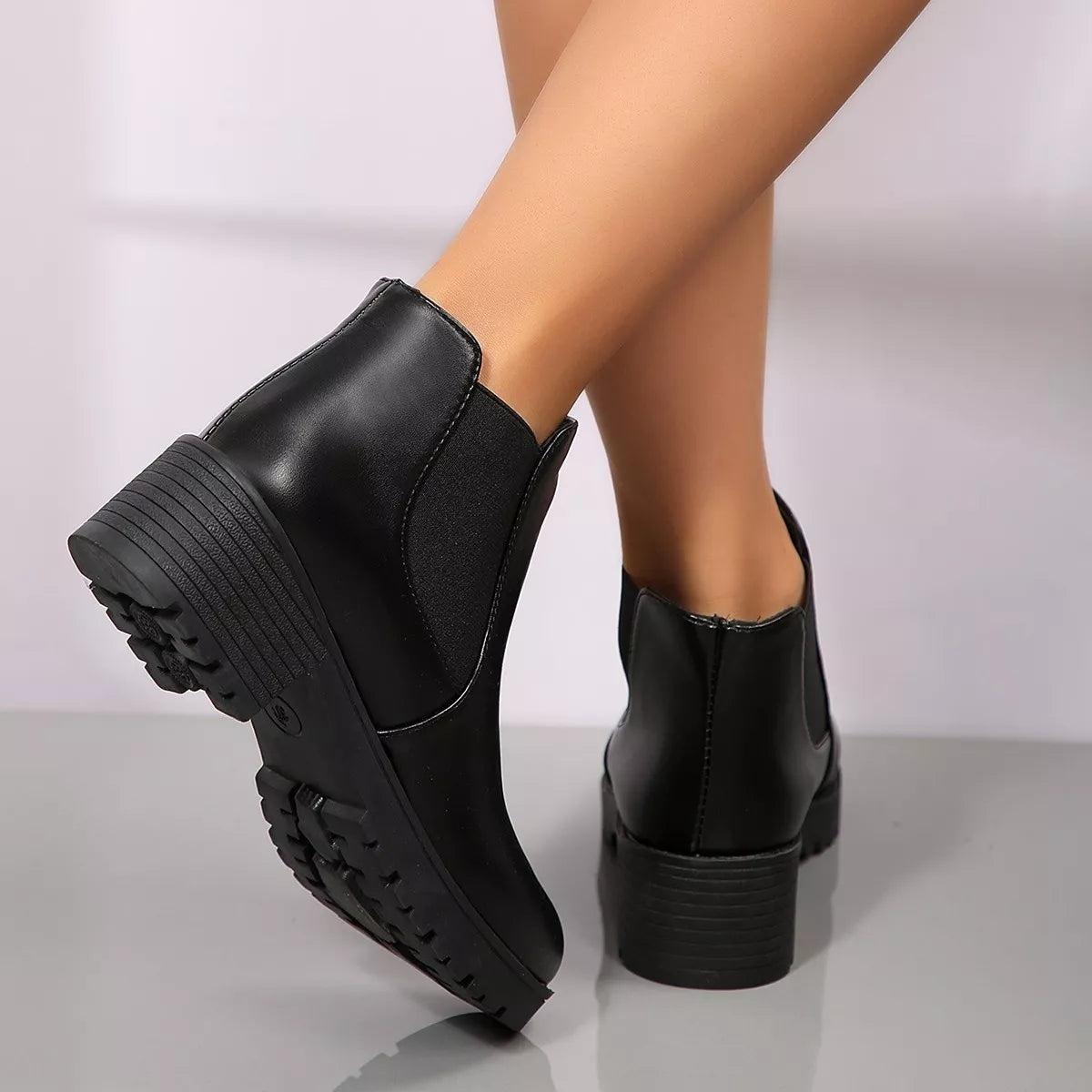 Round Toe Block Heels Boots - Lilixa.store