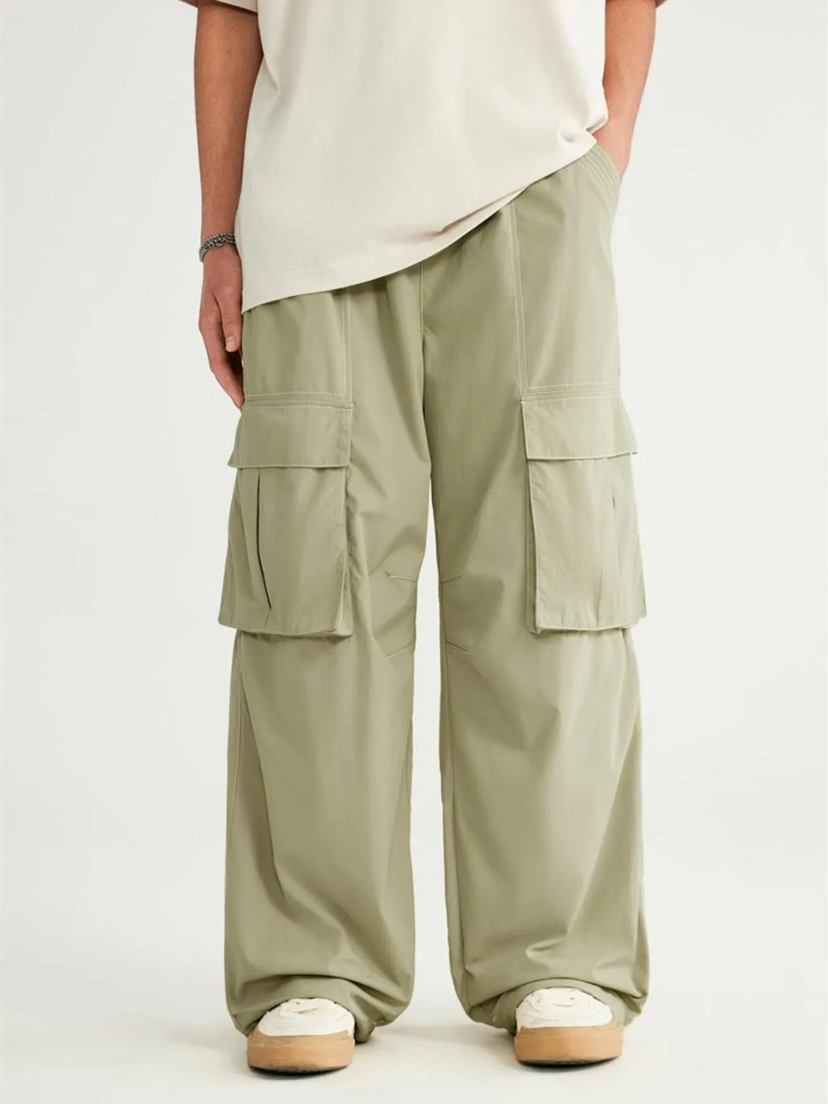 Men's Oversized Cargo Utility Wide Leg Pants in Gray Green