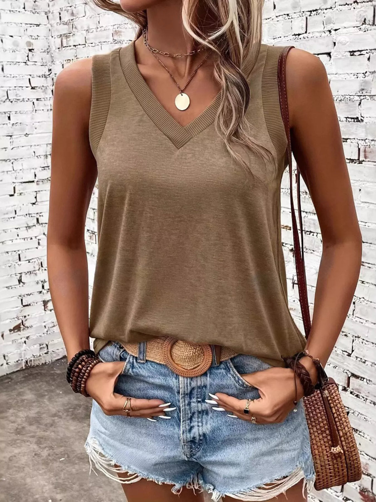 V-Neck Ribbed Trim Tank - Lilixa.store