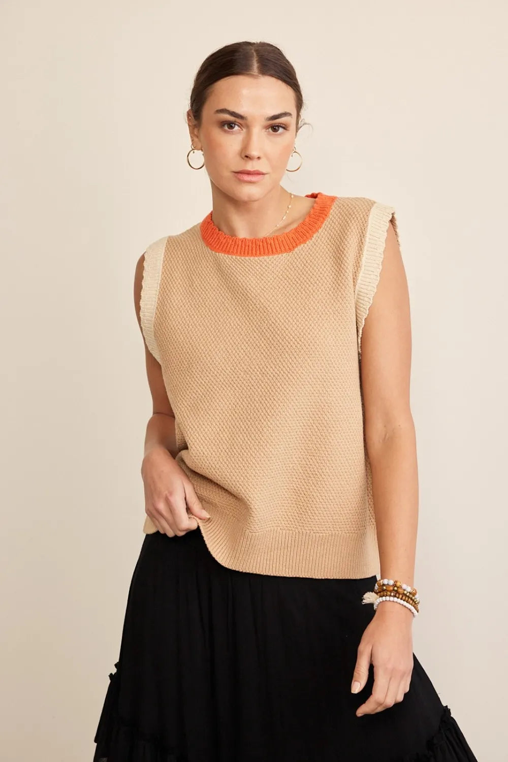 In February Contrast Round Neck Sweater Vest in Taupe Multi
