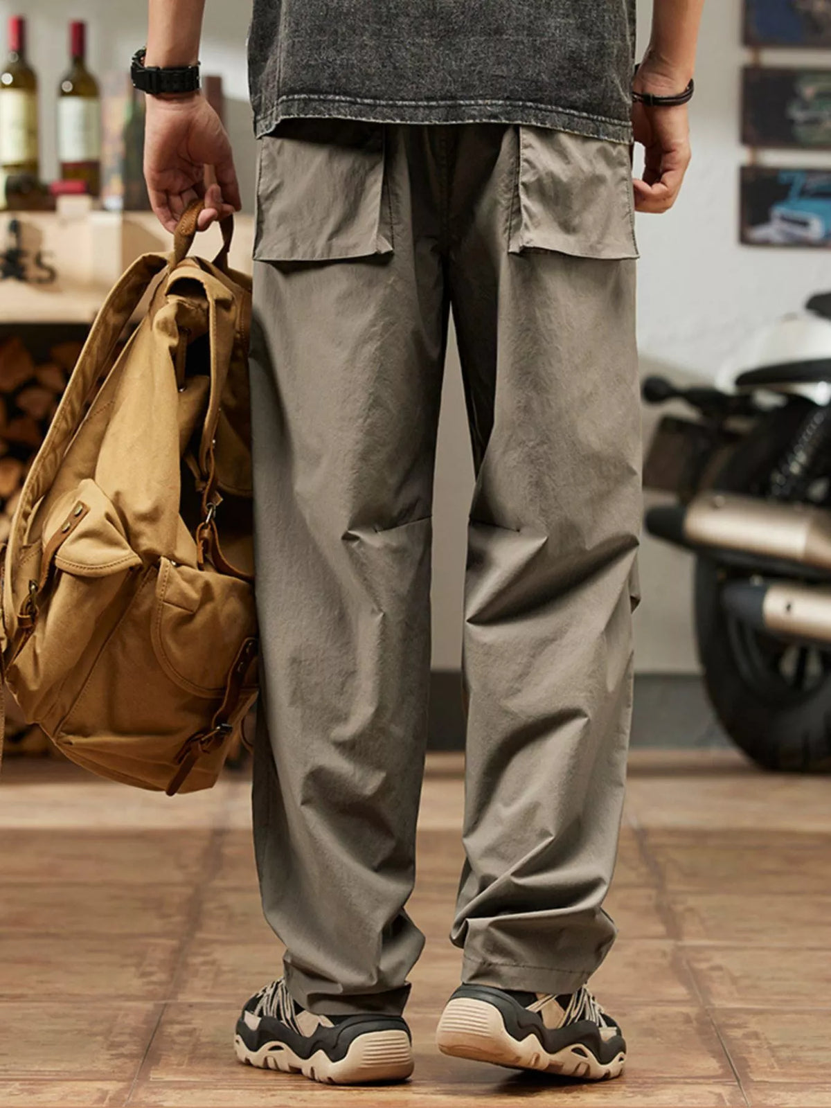 Men's Plus Size Casual Relaxed Fit Drawstring Pants in Khaki