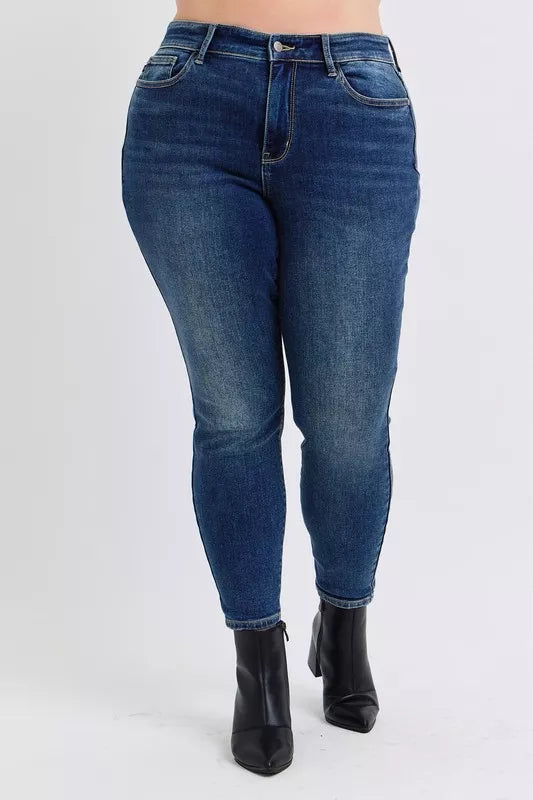 Judy Blue Full Size Mid-Rise Waist Skinny Jeans with Thermal Lining Plus Size - Lilixa.store