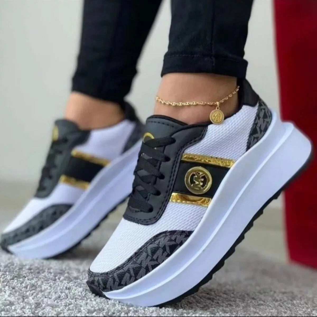 Round Toe Platform Sneakers - Lilixa.store