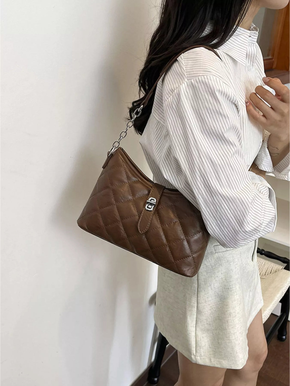 Lock Detail Quilted Shoulder Bag