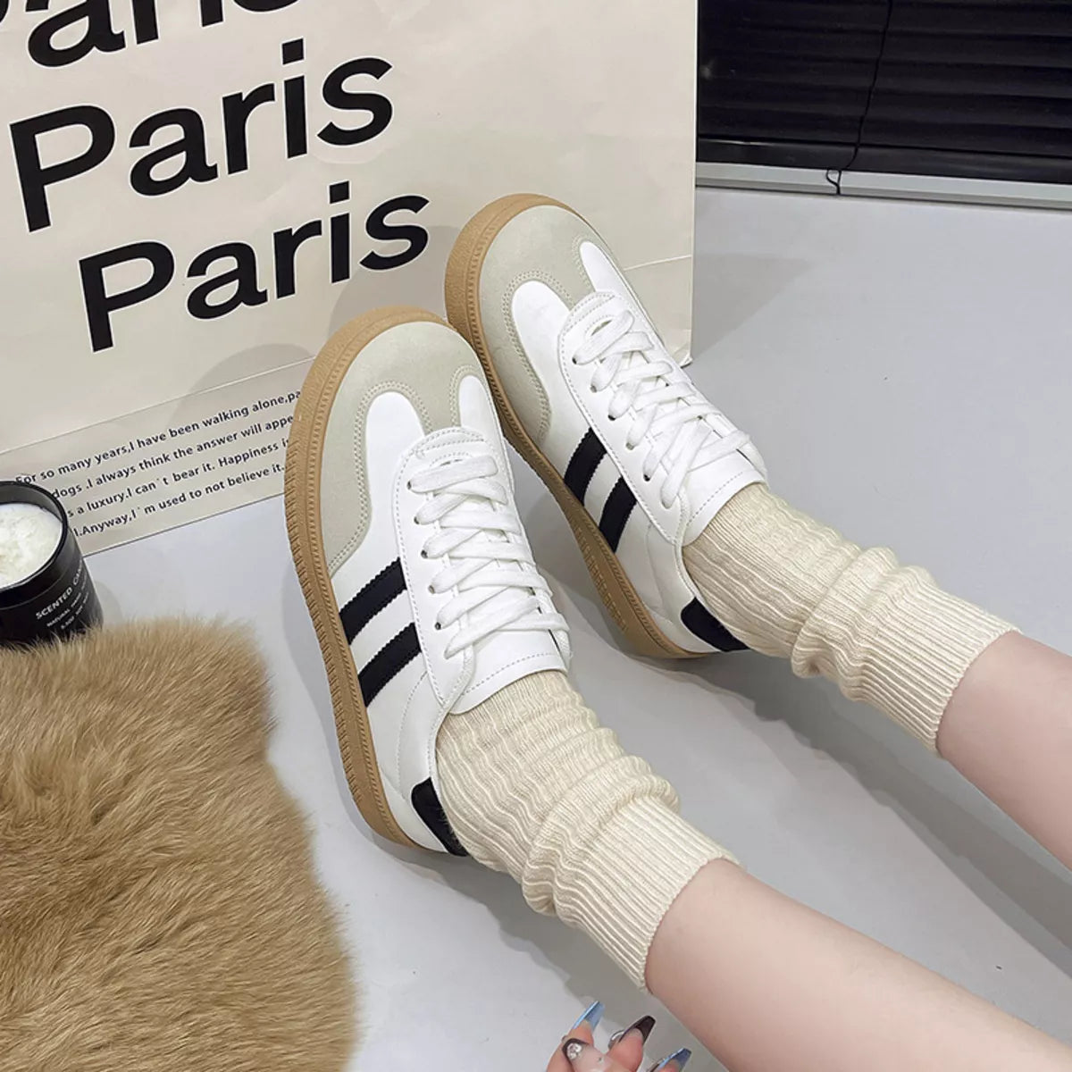 Round Toe Lace Up Sneakers - Lilixa.store