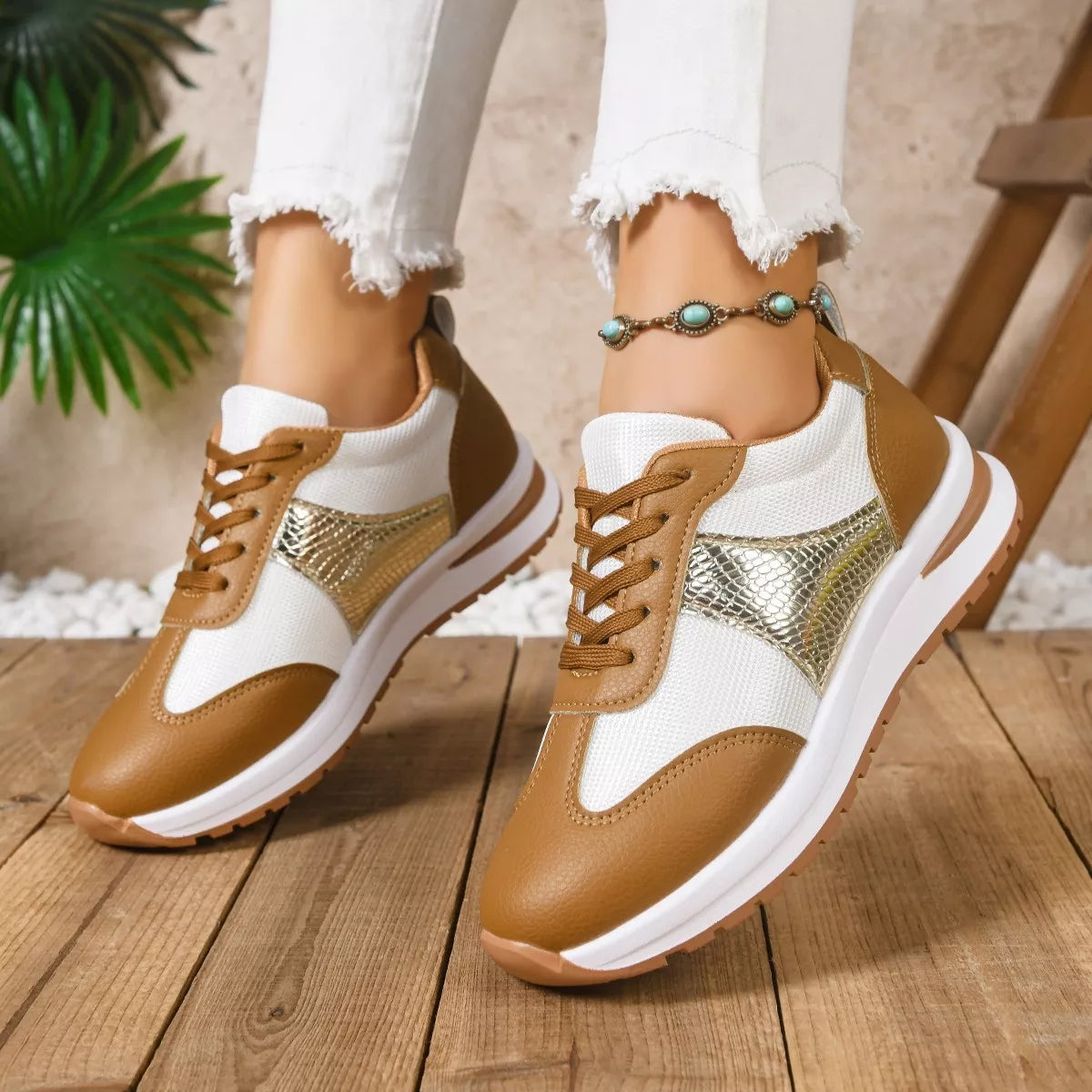Round Toe Lace Up Sneakers - Lilixa.store
