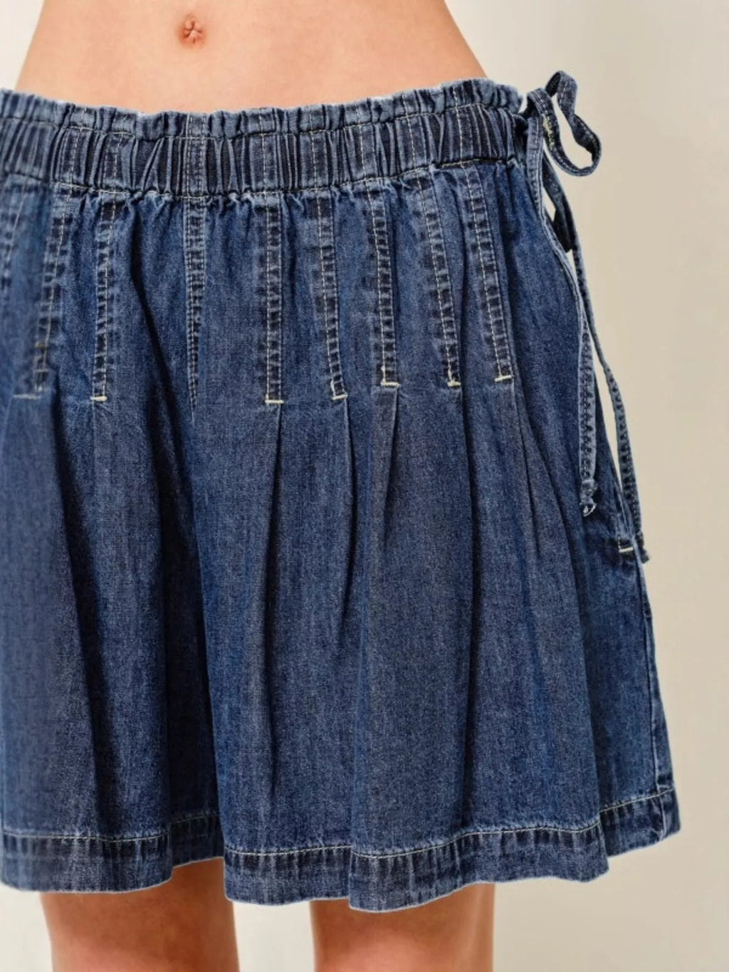 Pleated Elastic Waist Denim Shorts - Lilixa.store
