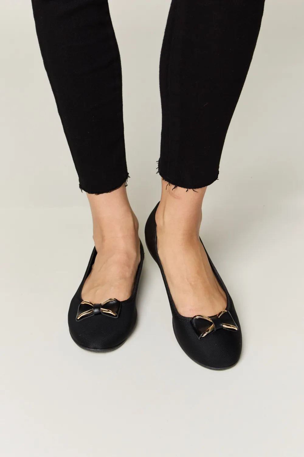 Forever Link Metal Buckle Flat Loafers - Lilixa.store