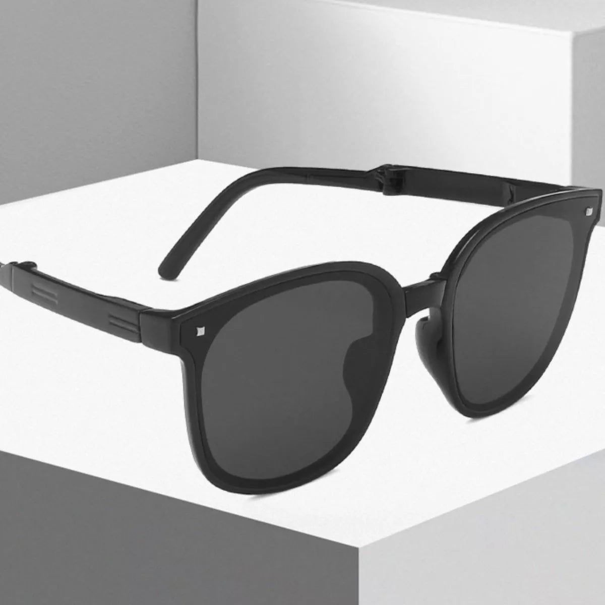 Oversized Foldable Sunglasses - Lilixa.store