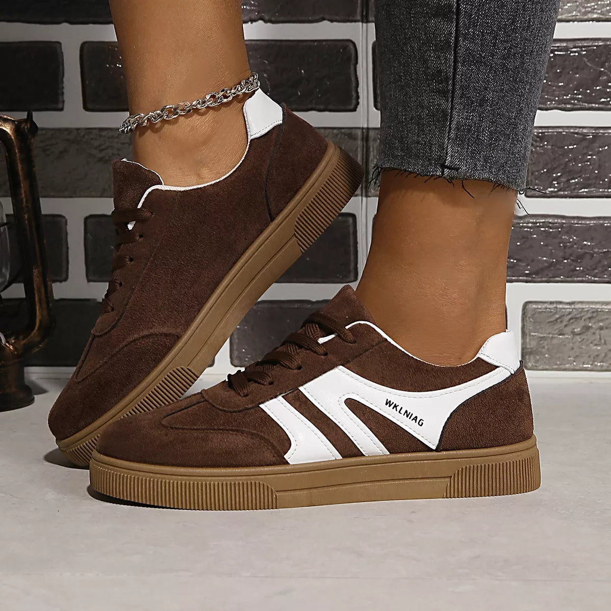 Round Toe Lace Up Sneakers - Lilixa.store