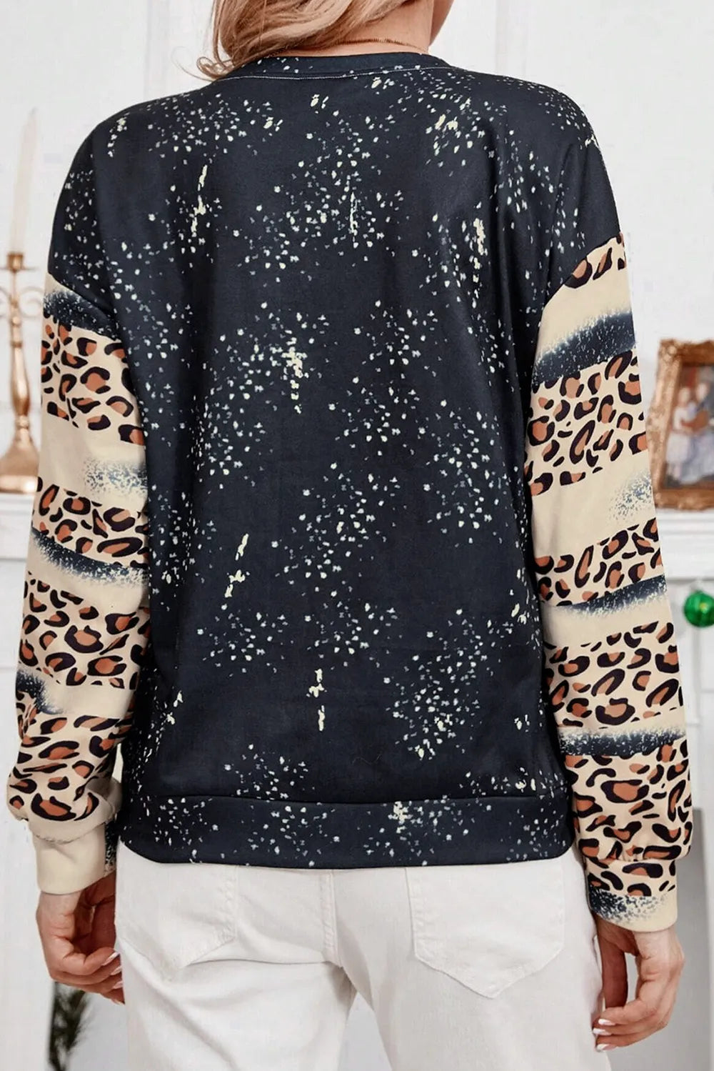 Santa Graphic Leopard Dropped Shoulder Sweatshirt - Lilixa.store