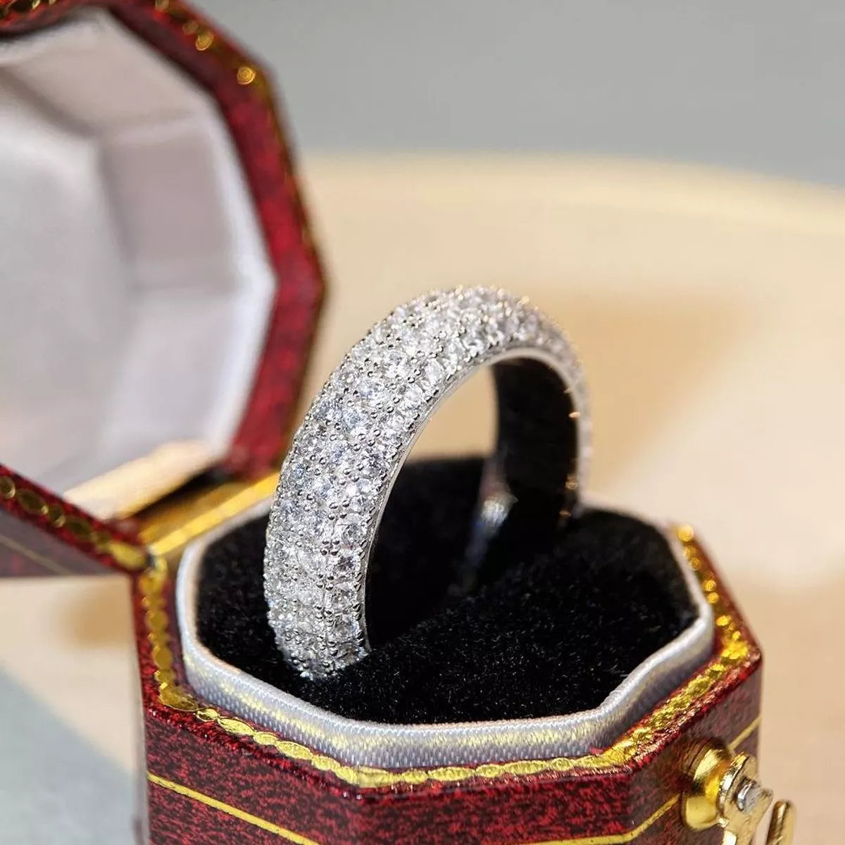 925 Sterling Silver Zircon Ring
