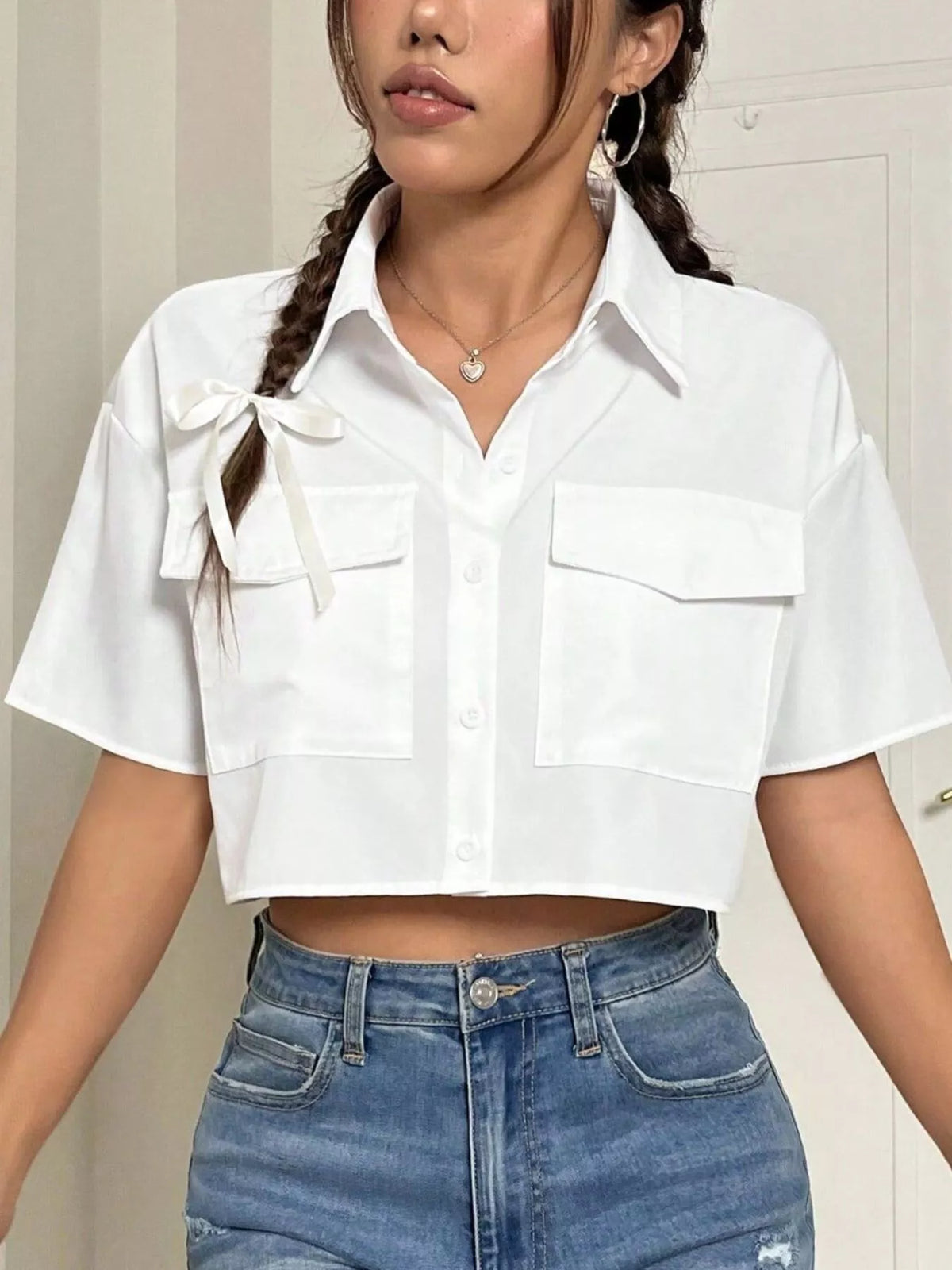Short Sleeve Crop Shirt with Chest Pockets in White, view 4