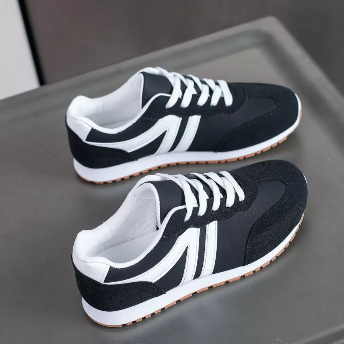 Round Toe Flats Sneakers - Lilixa.store
