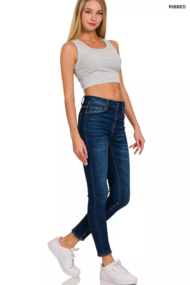 Zenana Ribbed Scoop Neck Cropped Tank Top - Lilixa.store