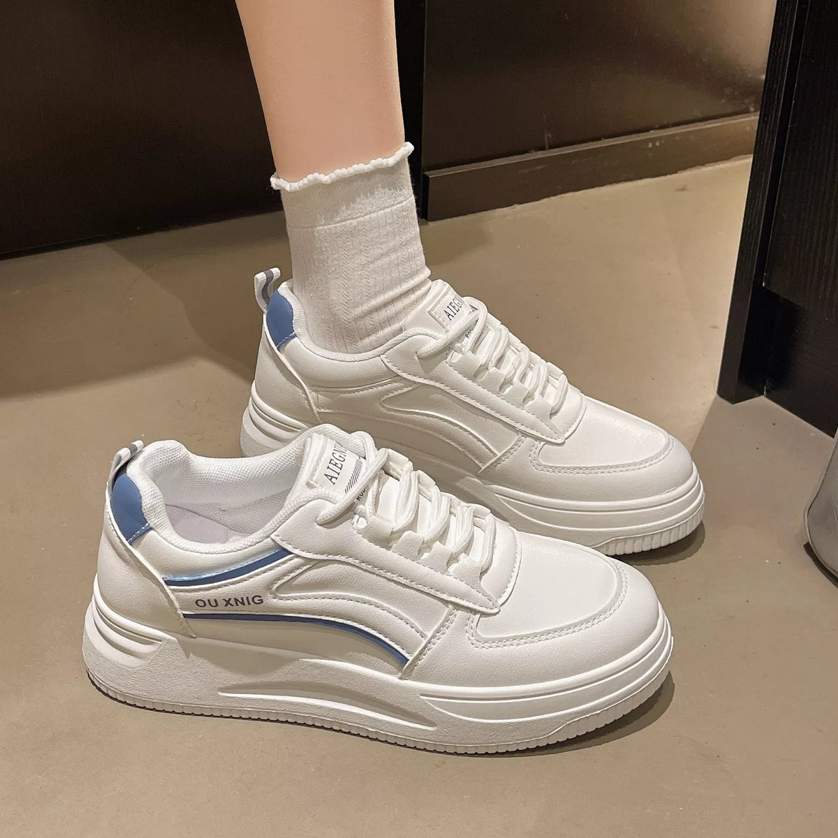 Classic Lace-Up Platform Sneakers - Lilixa.store