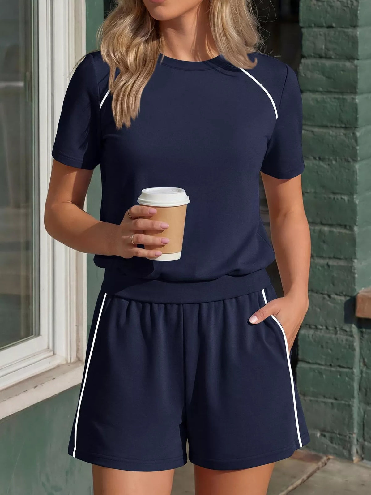 Contrast Trim Short Sleeve T-Shirt and Shorts Set in Navy Blue
